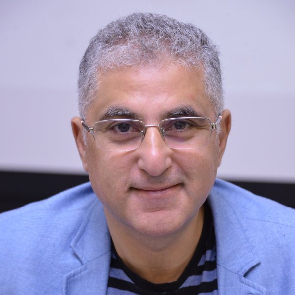 Sari Hanafi